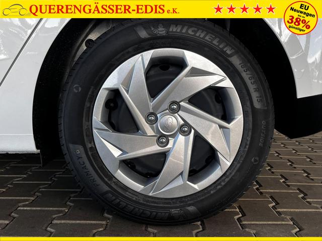 Hyundai i20 Trend 1.0 T-GDi 90PS 6MT / Navi Tempomat PDC H. mit Kamera 