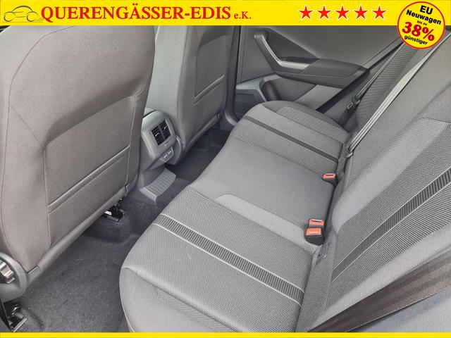 Volkswagen T-Roc Life 1.5 TSI DSG AHK vorNAVI ACC Kamera 