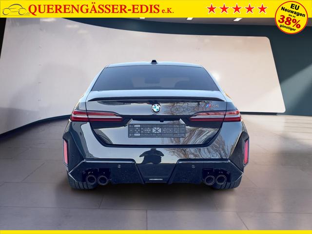 BMW M5 Basis Lim. KERAMIK DrivAssPro ParkPro CarbonPaket 