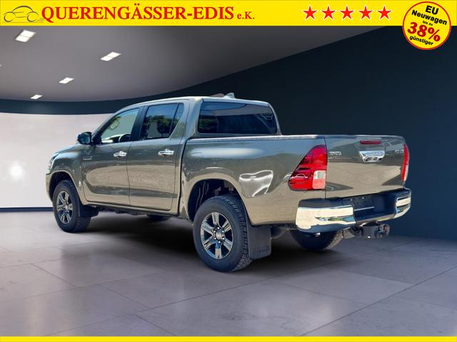 Toyota Hilux Double Cab Comfort 4x4 2.4D DoubleCab AHK RSA PCS LDA 