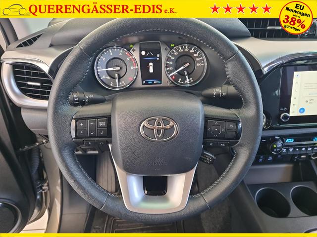 Toyota Hilux Double Cab Comfort 4x4 2.4D DoubleCab AHK RSA PCS LDA 