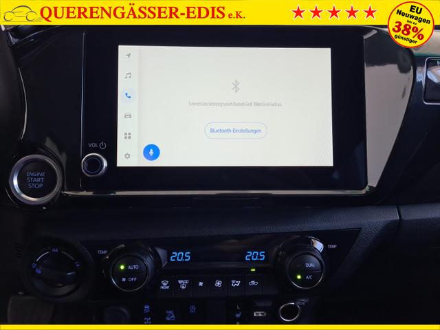Toyota Hilux Double Cab Comfort 4x4 2.4D DoubleCab AHK RSA PCS LDA 