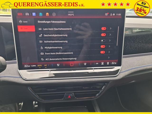 Volkswagen Passat Alltrack 2.0 TSI 195 kW 4Motion R-Line Signature DCCpro AHK H&K 