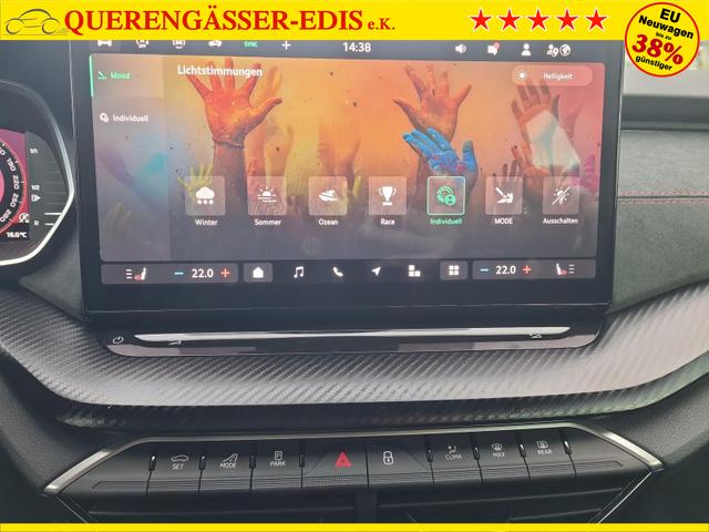 Skoda Octavia Combi 2.0 TSI 195 kW RS WinterPlus Pano Canton 360&deg;Cam HeadUp 