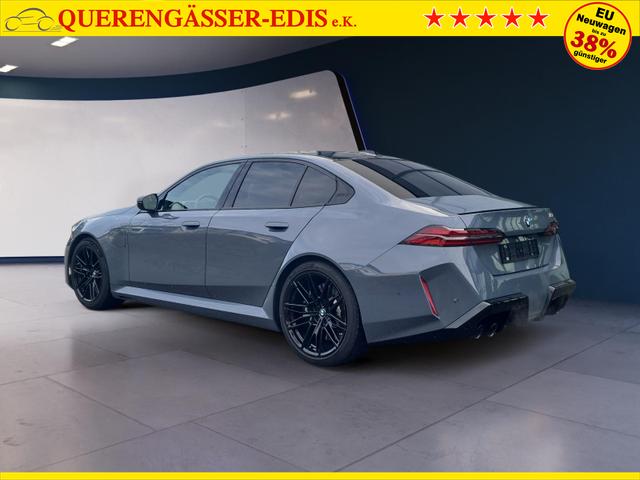 BMW M5 Basis Limousine 