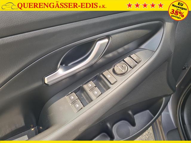 Hyundai i30 Advantage vAHK Navi LED DAB Kamera Winter 