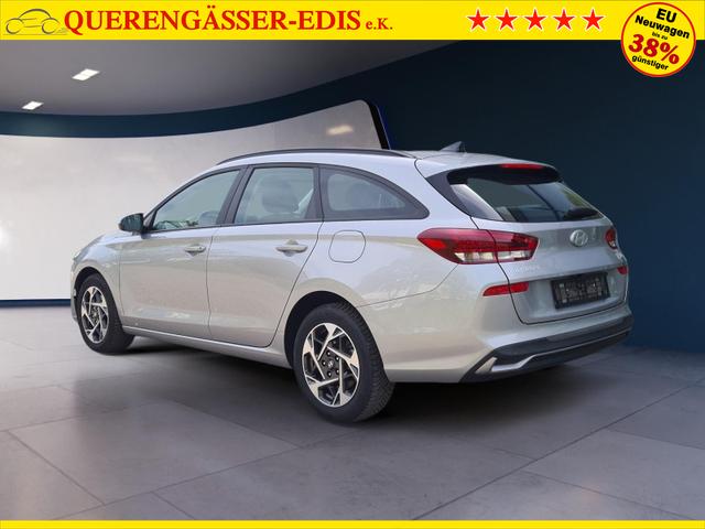 Hyundai i30 Kombi Advantage cw vAHK Navi LED DAB Kamera Winter 