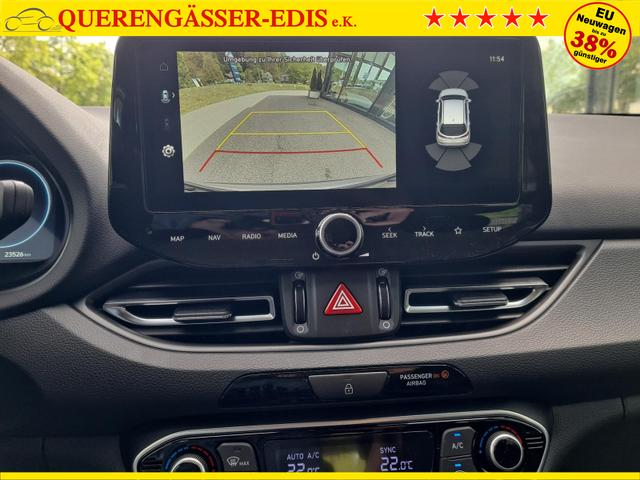 Hyundai i30 Kombi Advantage cw vAHK Navi LED DAB Kamera Winter 