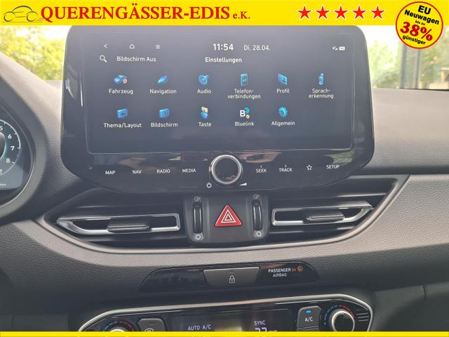 Hyundai i30 Kombi Advantage cw vAHK Navi LED DAB Kamera Winter 