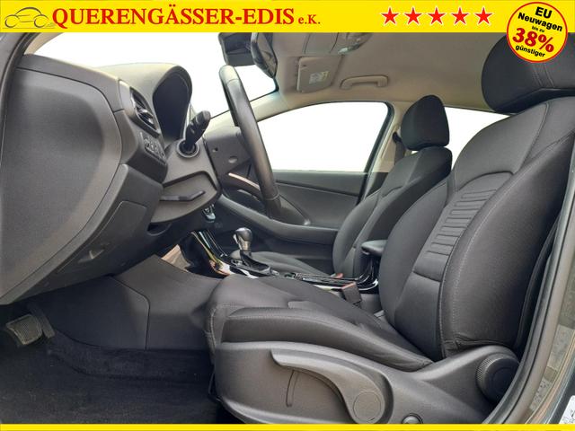 Hyundai i30 Kombi Advantage cw vAHK Navi LED DAB Kamera Winter 