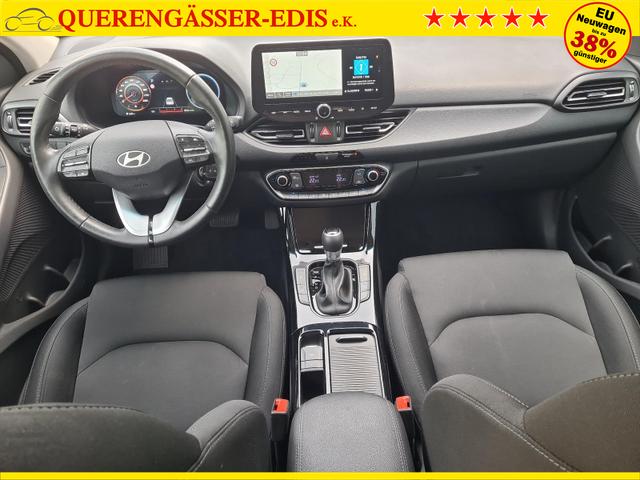 Hyundai i30 Kombi Advantage cw vAHK Navi LED DAB Kamera Winter 