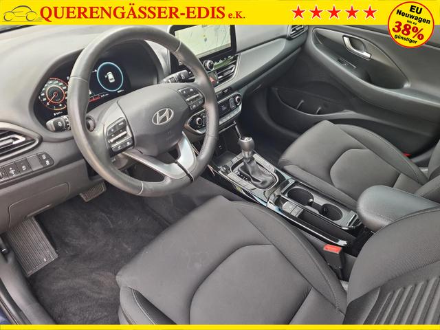 Hyundai i30 Kombi Advantage cw vAHK Navi LED DAB Kamera Winter 