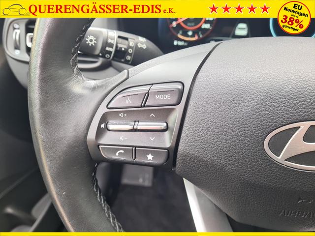 Hyundai i30 Kombi Advantage cw vAHK Navi LED DAB Kamera Winter 