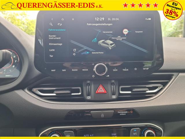 Hyundai i30 Kombi Advantage cw vAHK Navi LED DAB Kamera Winter 