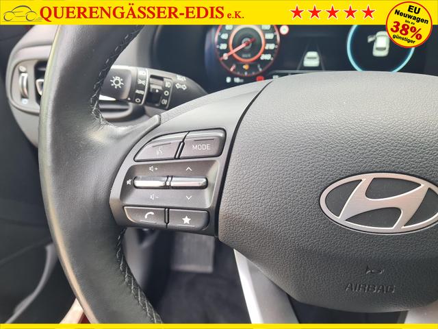 Hyundai i30 Kombi Advantage cw vAHK Navi LED DAB Kamera Winter 