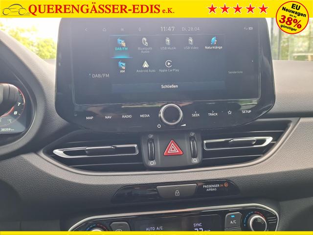 Hyundai i30 Kombi Advantage cw vAHK Navi LED DAB Kamera Winter 