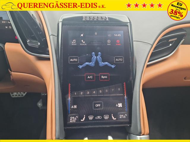 Ferrari Roma Spider Pass.Display ACC Airscarf Seatvent. 