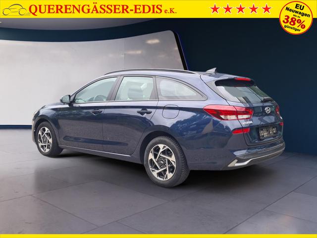 Hyundai i30 Kombi Advantage cw vAHK Navi LED DAB Kamera Winter 
