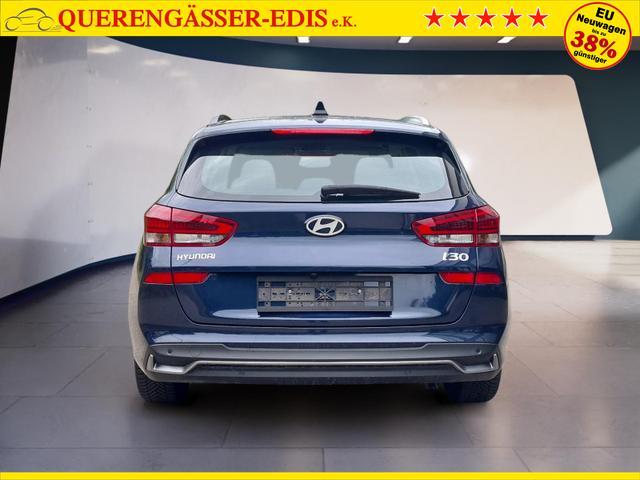 Hyundai i30 Kombi Advantage cw vAHK Navi LED DAB Kamera Winter 