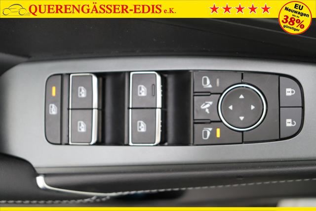 Nissan Qashqai N-Connecta Winter Comfort + PANO 2 Tone 