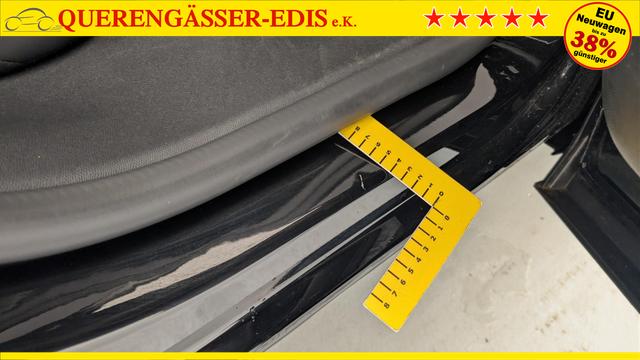 DS Automobiles 4 Hybride 145 e-DCT6 Etoile - Alcantara 