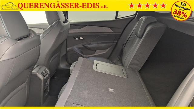 Peugeot 408 Hybrid 136 e-DCS6 Allure 