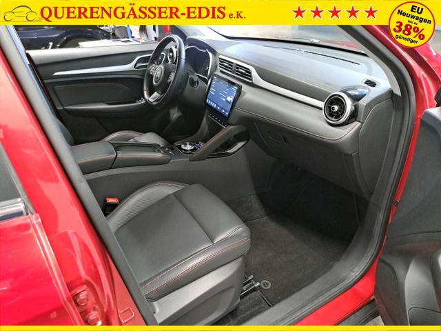 MG ZS Luxury 