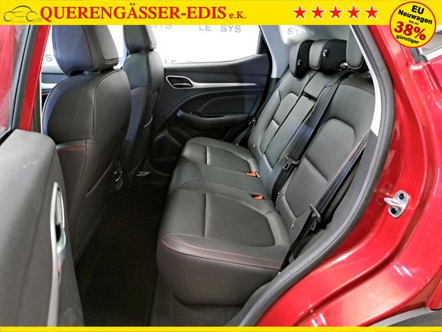 MG ZS Luxury 