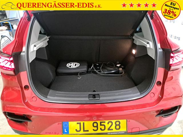 MG ZS Luxury 