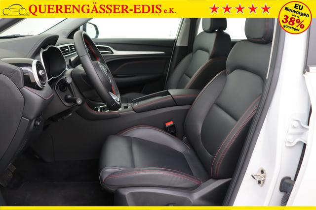 MG ZS Luxury 