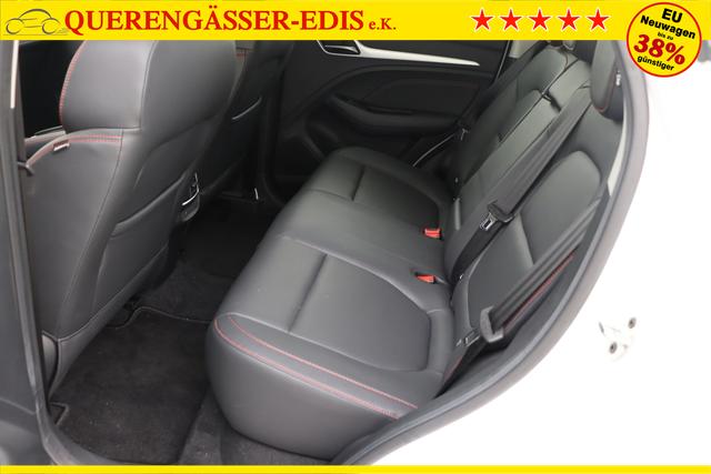 MG ZS Luxury 