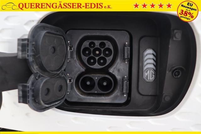 MG ZS Luxury 