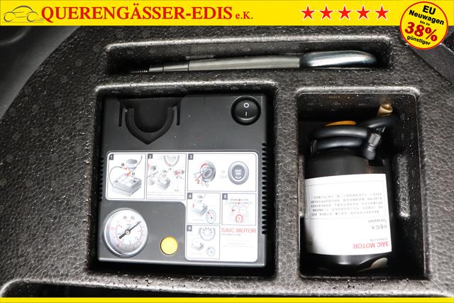 MG ZS Luxury 