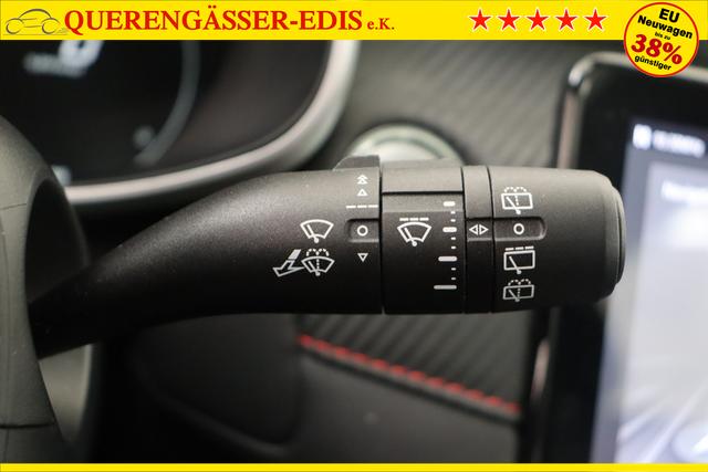 MG ZS Luxury 
