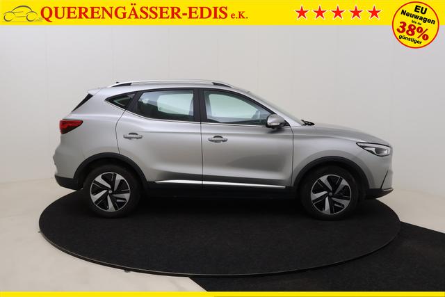 MG ZS Luxury 