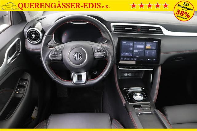 MG ZS Luxury 