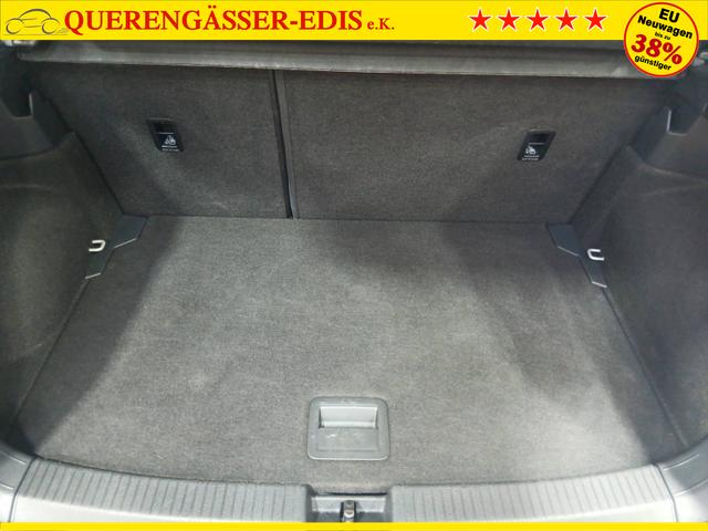 Volkswagen T-Cross Life Plus 
