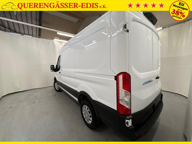 Ford Transit Trend (L2H2) 