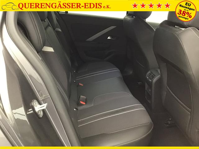 Opel Astra GS 