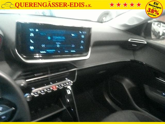 Peugeot e-208 Style 