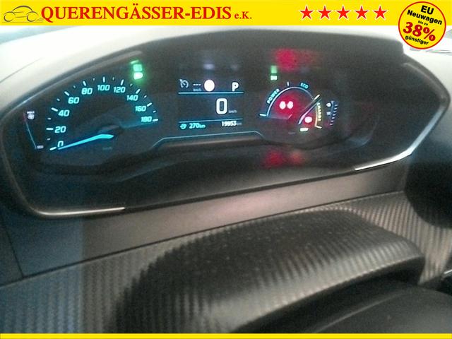 Peugeot e-208 Style 