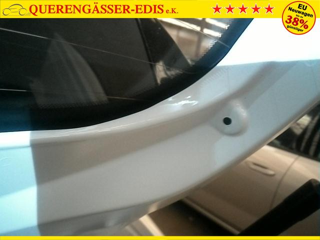 Peugeot e-208 Style 