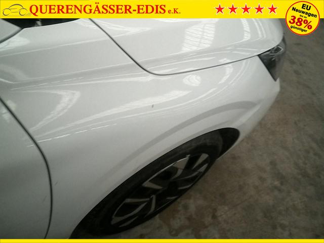 Peugeot e-208 Style 