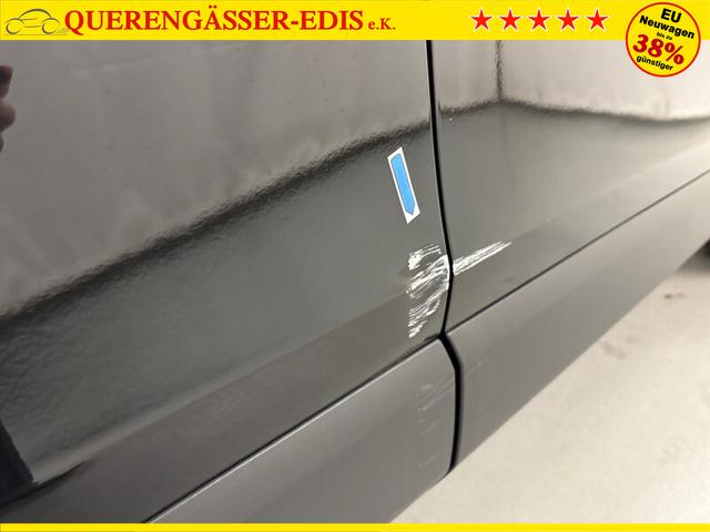 Citro&euml;n C4 PLUS 