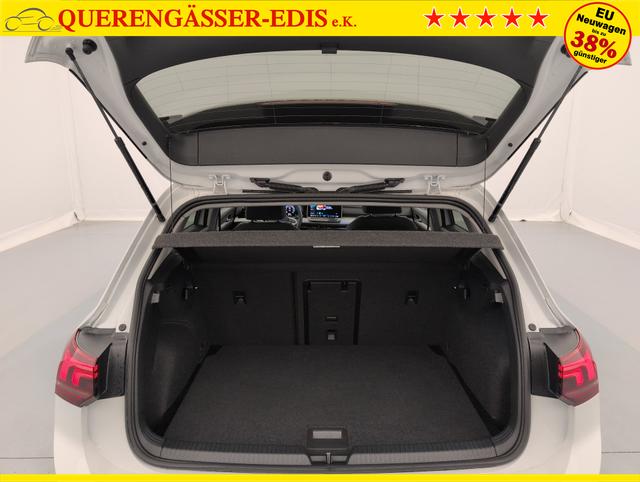 Volkswagen Golf Life Plus 