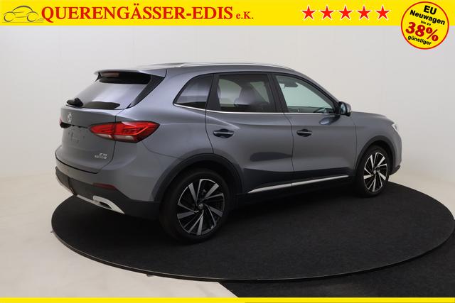 MG ZS Luxury 
