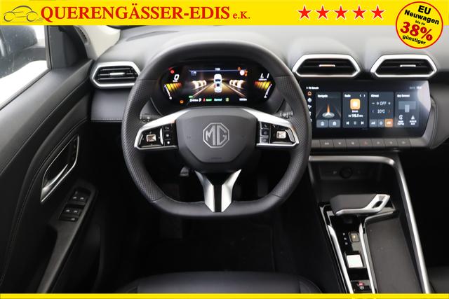 MG ZS Luxury 