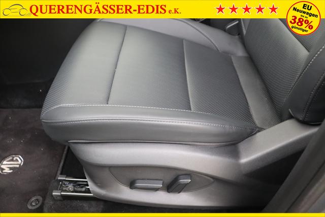 MG ZS Luxury 
