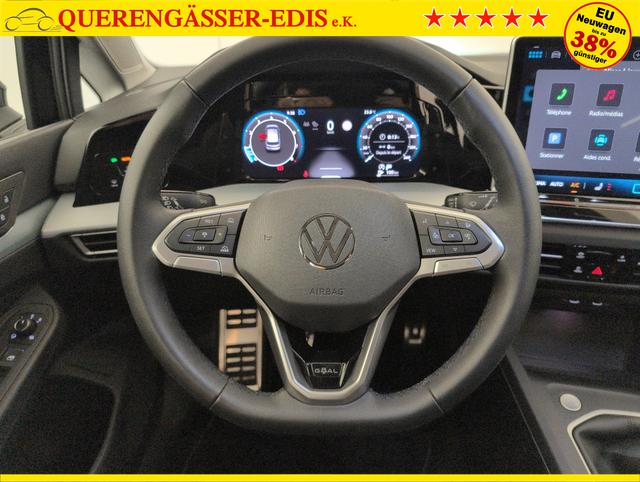 Volkswagen Golf Life Plus 