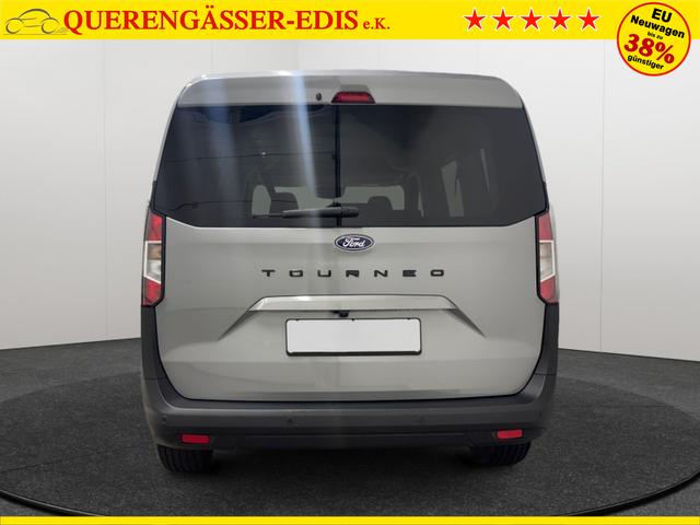Ford Tourneo Courier Titanium 
